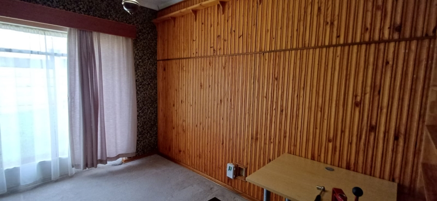 To Let 4 Bedroom Property for Rent in Panorama Free State